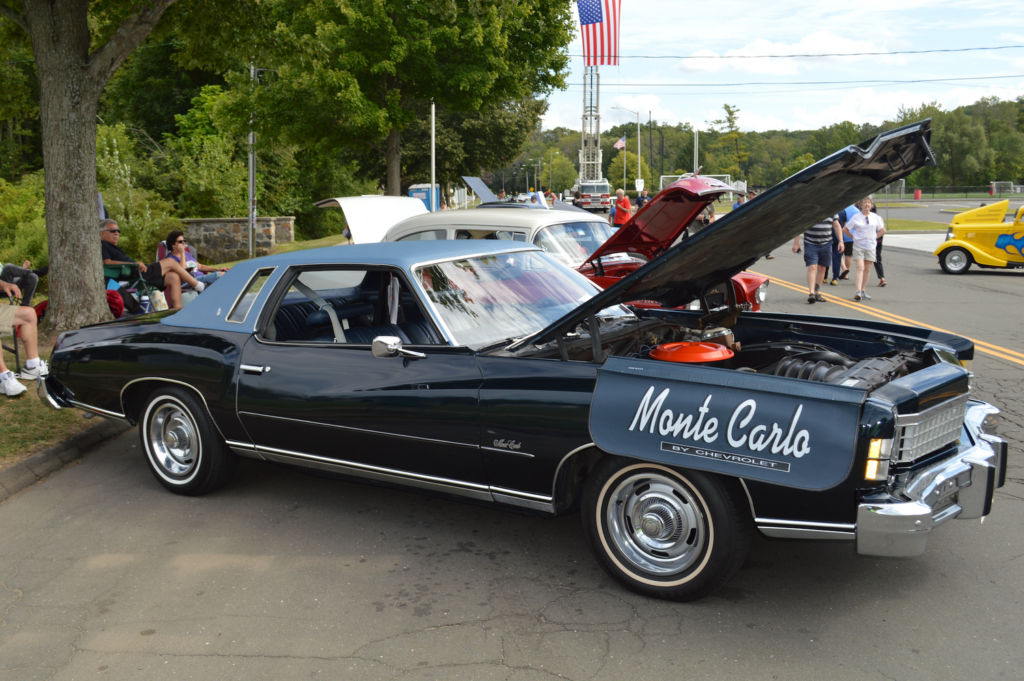 to the Danbury War Memorial Car & Truck Festival Danbury War